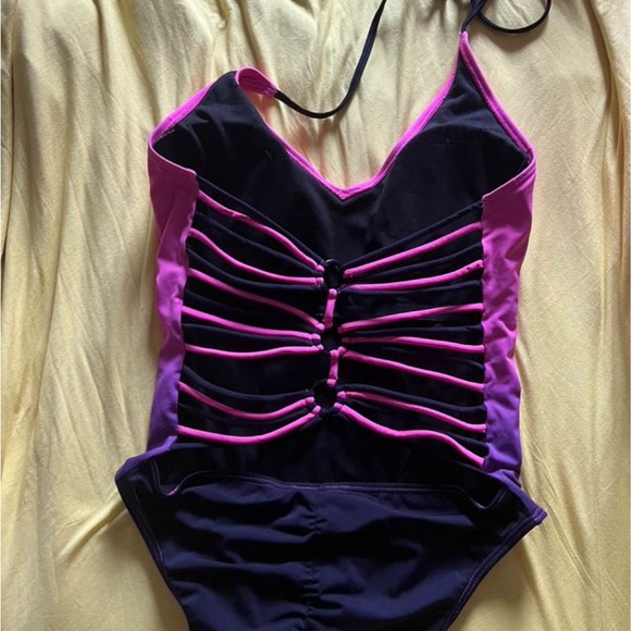 Hot Topic Sugar Skull One Piece Swimsuit XL - Picture 2 of 5